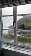 Cottages at the Lugger