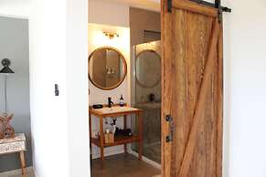 The Serene House Bed & Breakfast