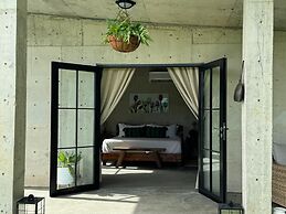 The Serene House Bed & Breakfast