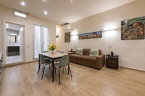 Mercato Contemporary Apartment by Mmega