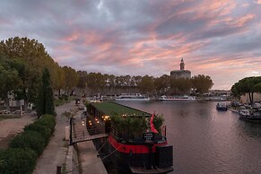 LA PENICHE Bed & Bicycle - Aigues Mortes