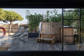 LA PENICHE Bed & Bicycle - Aigues Mortes