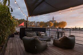 LA PENICHE Bed & Bicycle - Aigues Mortes