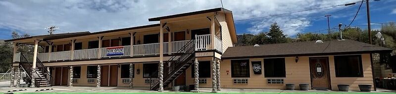 Frazier View Motel