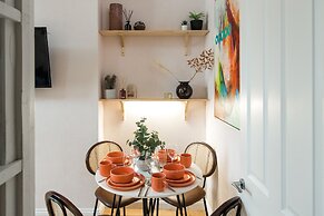 Charming 1-bed Apartment in London