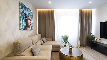 Avenida da República 594