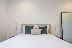 Avenida da República 594