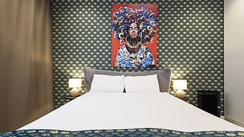 Avenida da República 594