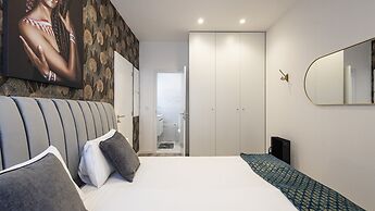 Avenida da República 594