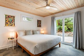 Grey Oak by Avantstay Coastal Charm, Near Beach & Golf