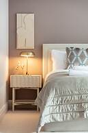 Prime Covent Garden gem with Air-Con