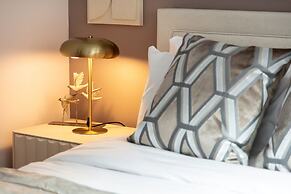 Prime Covent Garden gem with Air-Con