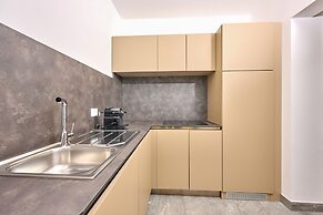 Cà del Lasco - Modern Apartments in Classic Villa