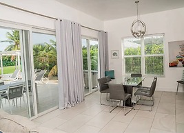 Luxury villa with private pool