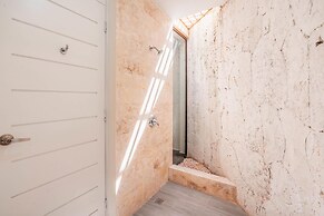 Bungallow w Pool bqq at Green Village BCA