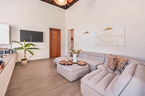 Bungallow w Pool bqq at Green Village BCA