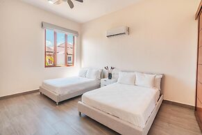 Bungallow w Pool bqq at Green Village BCA