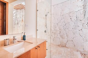 Bungallow w Pool bqq at Green Village BCA