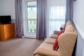 The Chadwick Holiday Flats