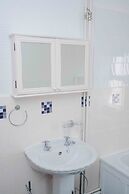 The Chadwick Holiday Flats