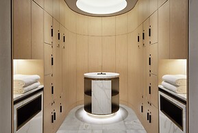 Lanson Place Parliament Gardens