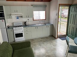 Dylene Holiday Park