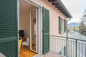 Ponente Balcony in Gravedona