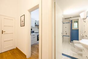 Parkside Flat Close Mergellina and Chiaia