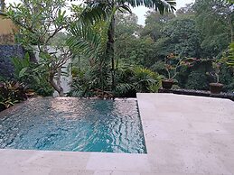 Kembali On The River by Balipras