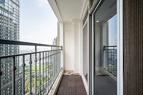 Landmark Condotel Art By KaySuite