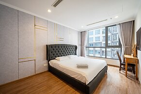 Landmark Condotel Art By KaySuite