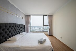 Landmark Condotel Art By KaySuite