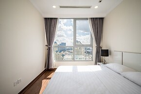 Landmark Condotel Art By KaySuite