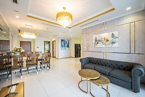 Landmark Condotel Art By KaySuite