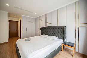 Landmark Condotel Art By KaySuite