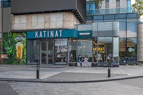 Landmark Condotel Art By KaySuite