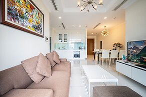 Landmark Condotel Art By KaySuite