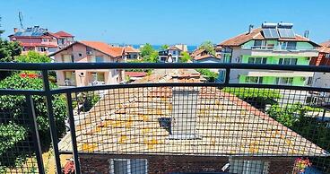 Family hotel Neptun Lozenets