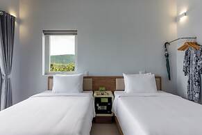 The Up Hotel Phu Quoc Island - The Poolside Escape