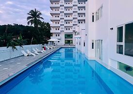 The Up Hotel Phu Quoc Island - The Poolside Escape