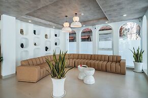 The Up Hotel Phu Quoc Island - The Poolside Escape