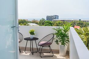 The Up Hotel Phu Quoc Island - The Poolside Escape