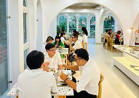 The Up Hotel Phu Quoc Island - The Poolside Escape