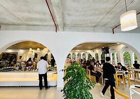 The Up Hotel Phu Quoc Island - The Poolside Escape