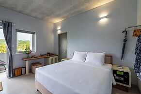 The Up Hotel Phu Quoc Island - The Poolside Escape