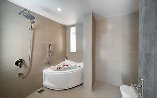 The Up Hotel Phu Quoc Island - The Poolside Escape