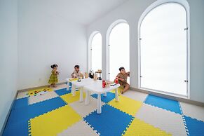 The Up Hotel Phu Quoc Island - The Poolside Escape