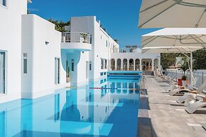 The Up Hotel Phu Quoc Island - The Poolside Escape