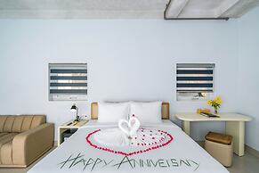 The Up Hotel Phu Quoc Island - The Poolside Escape