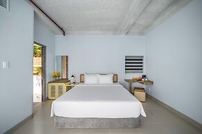 The Up Hotel Phu Quoc Island - The Poolside Escape